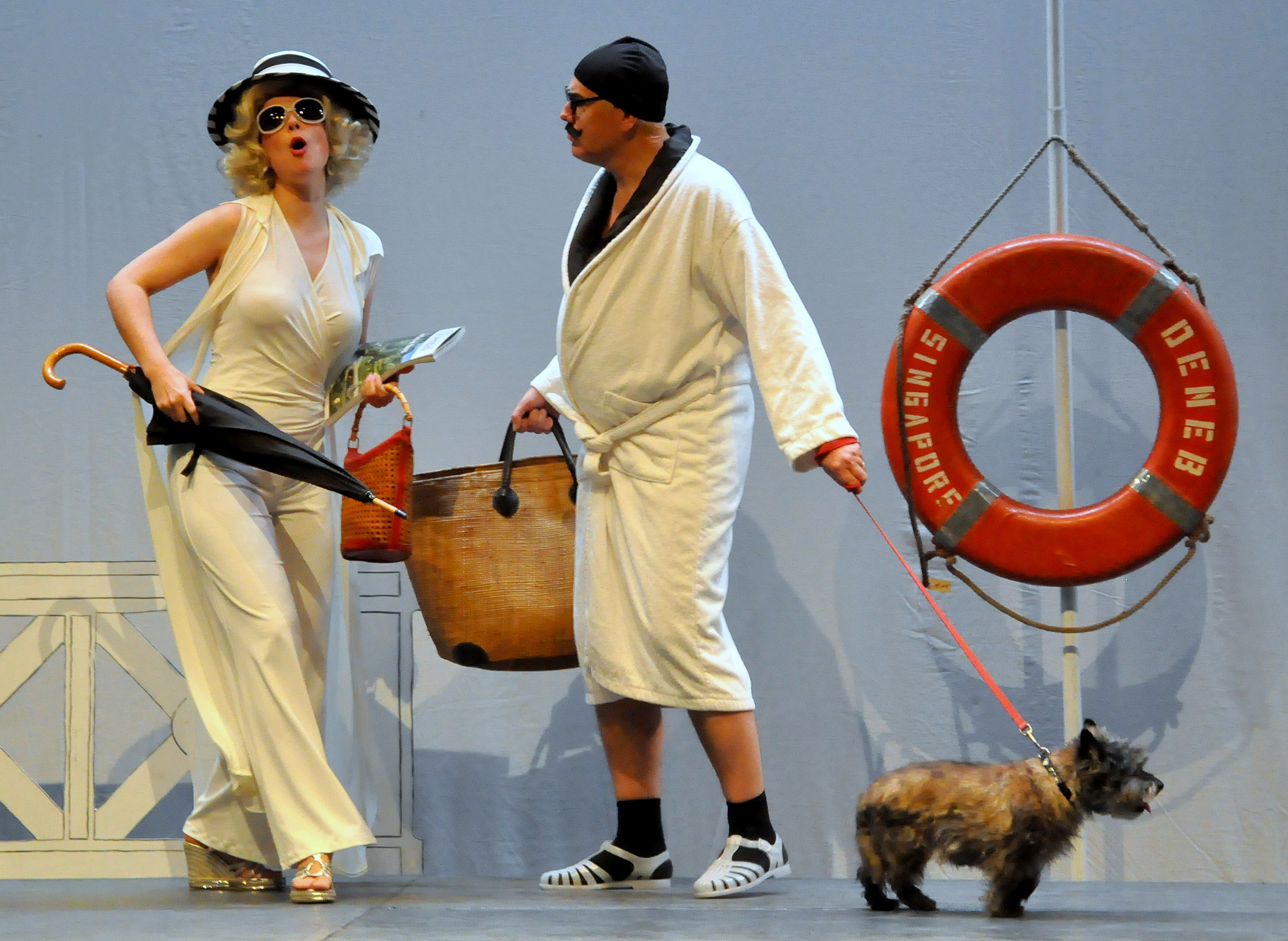 Hélène dans Belle Hélène d'Offenbach